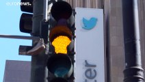 Novità nel mondo social: in arrivo Twitter Blue, la versione a pagamento