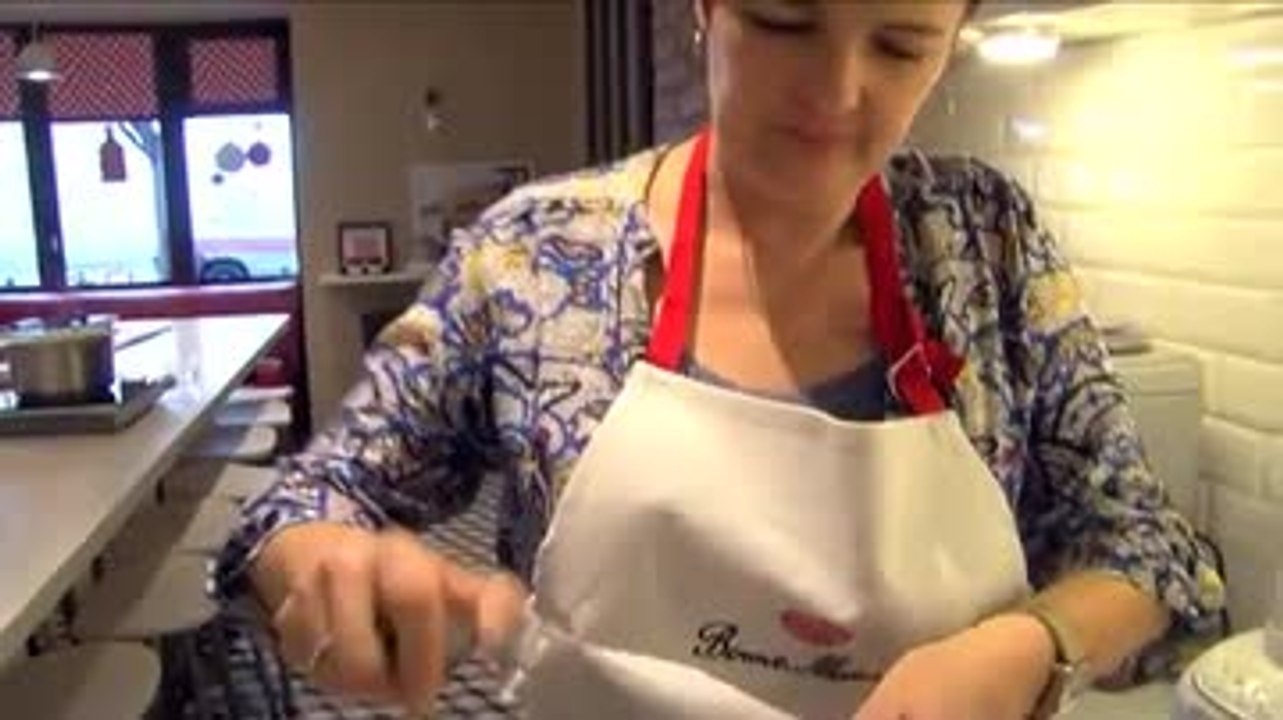Mousse au chocolat noisettes