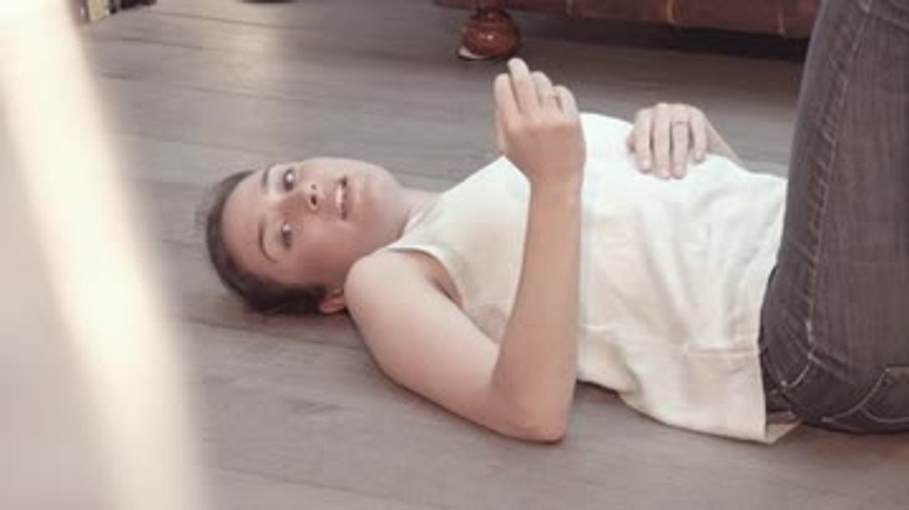 Les positions pour accoucher avec le ballon