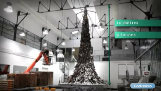 Patrick Roger crée un sapin de 10 mètres en chocolat pour le téléthon