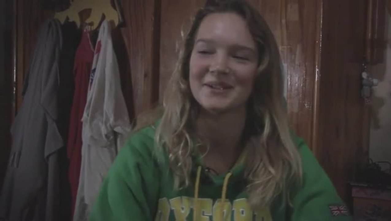 Médecins Sans Frontières - Portrait de Flore, adolescente