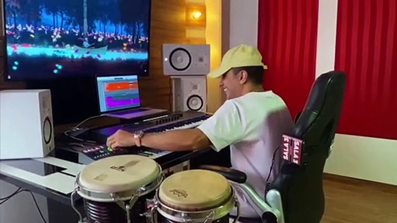 Raw Studio Sessions: Rafinha - Por Qué | Universo desAMORfosis