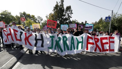 مظاهرة في حي الشيخ جراح لأنصار السلام الإسرائيليين وفلسطينيين تطالب بتوفير الحماية للفلسطينيين