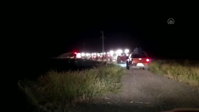 Son dakika haber... DİYARBAKIR - Buğday ekili arazide yangın çıktı