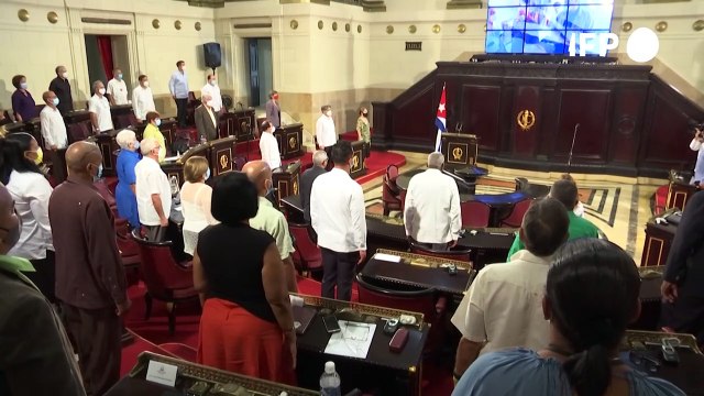 Cuba dice que sanciones de EEUU le impiden fabricar las vacunas necesarias