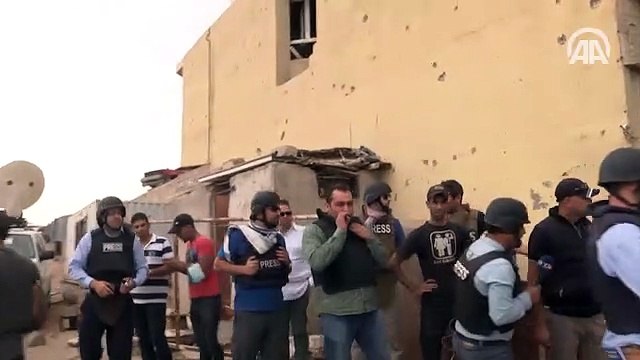 Çatışma ortasında kalan siviller kaçıyor