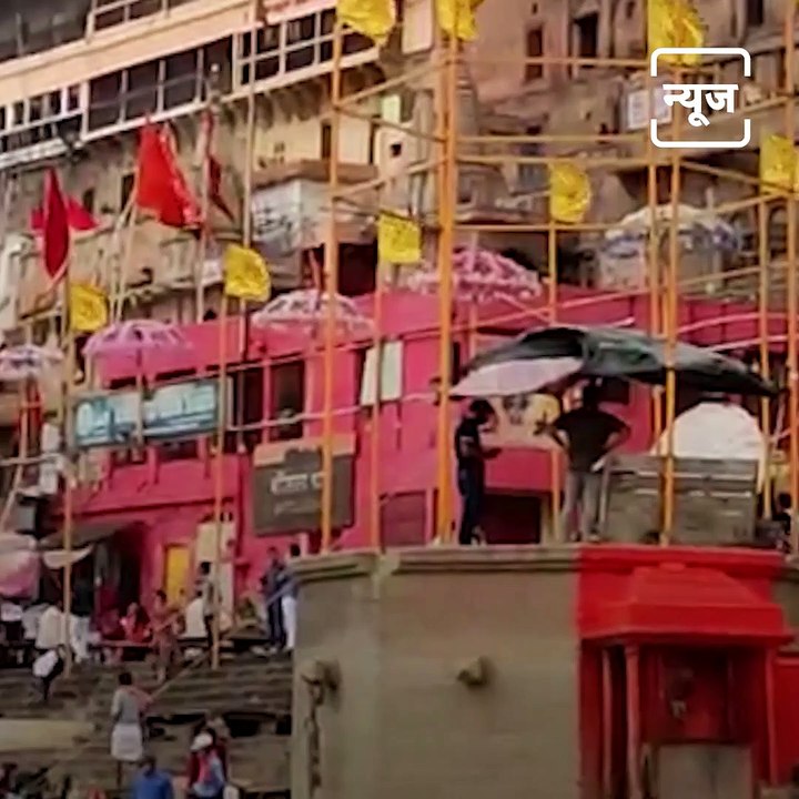 Ganga Water Turns Green In Varanasi