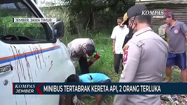 RambuLampu Perlintasan Tak Berfungsi,Minibus Ditabrak Kereta Api, 2 Orang Terluka