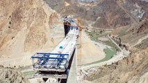 ARTVİN - Yusufeli Barajı relokasyon yollarının yüzde 85'i tamamlandı