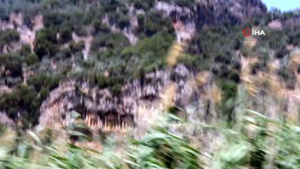 Her yıl milyonlarca kişi fotoğraf çekmek için burayı ziyaret ediyor