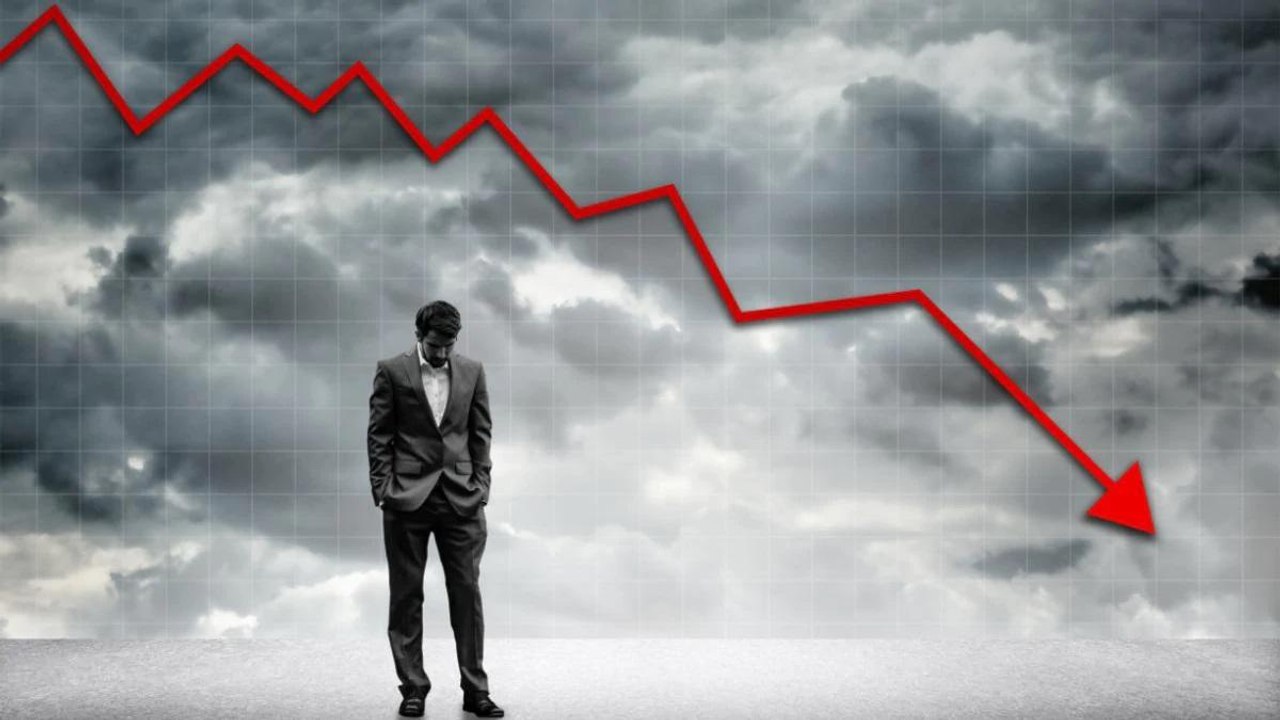 Halla Bol: About 1 crore people lost their job due to corona