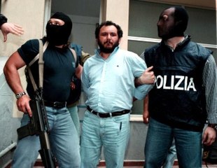 14 yaşındaki çocuğu asitle yok eden "insan kasabı" lakaplı Giovanni Brusca tahliye edildi