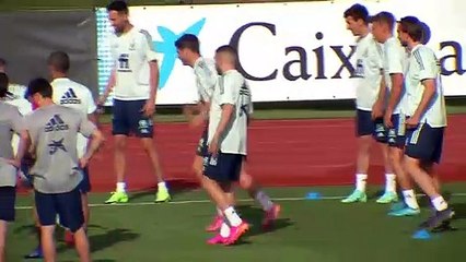 Spain train as Euro 2020 preparations begins