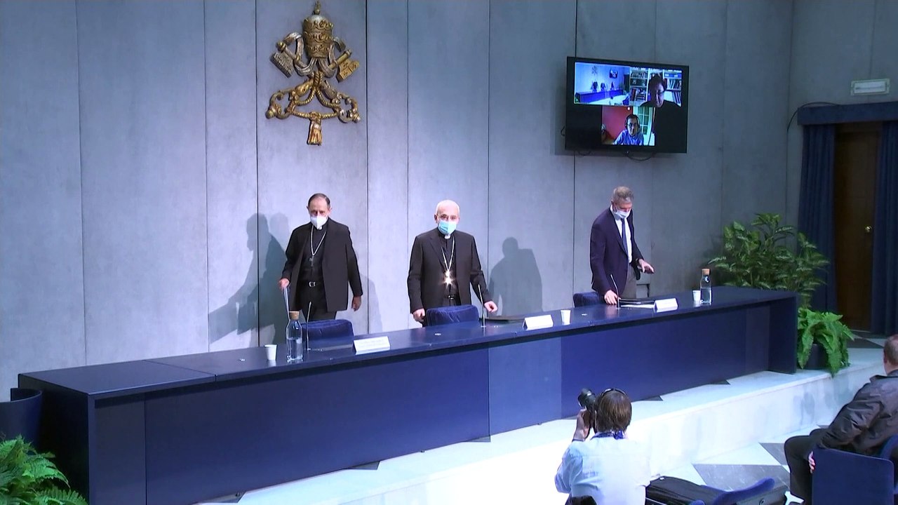 El papa endurece las leyes contra los abusos sexuales