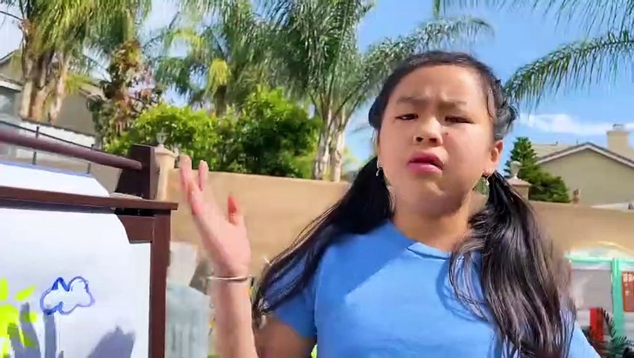 Jannie Wants To Be A Good Sister For Ellie