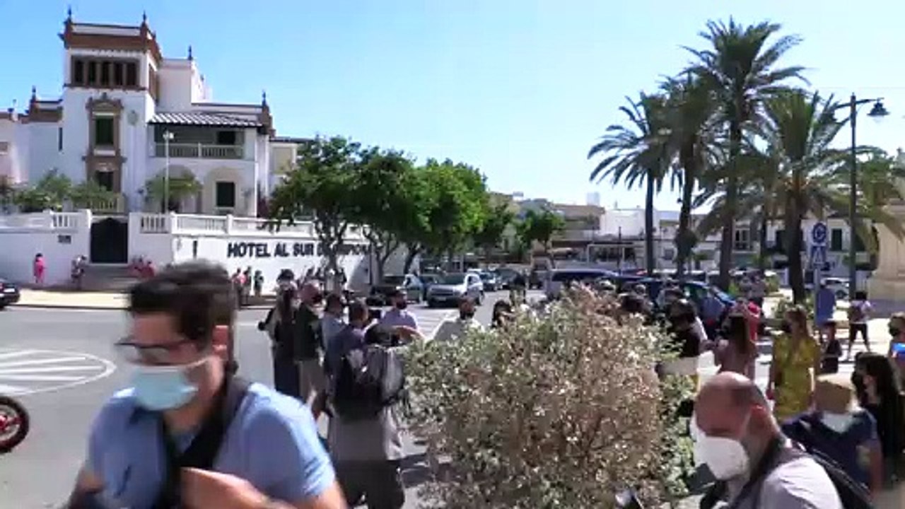 Rocío y David Flores, rotos de dolor en el homenaje a Rocío Jurado