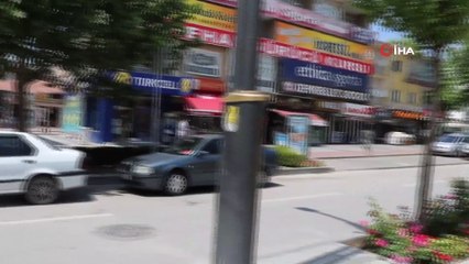 Esnaf ve vatandaş kısıtlamalı son hafta sonu beklentisinde