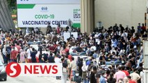 Vaccine recipients take to social media over huge crowd at WTC vaccination centre