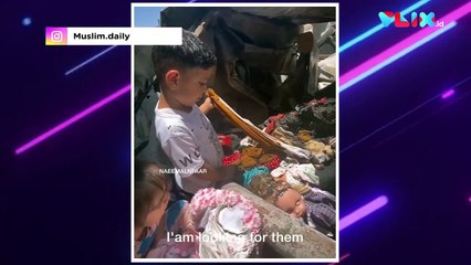 Ya Allah! Bocah Palestina Ini Mengais Tumpukan Barang