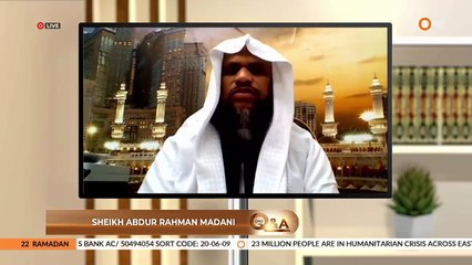 আয়েশা রাঃ বর্ণনা করেন, শেষ ১০ রমজানে রাসূল সাঃ রাত জেগে ইবাদত করতেন এবং পরিবারের সবাইকে জেগে থাকার উপদেশ দিতেন