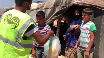 HATAY - Afrin’de ihtiyaç sahiplerine hijyen paketi ve giysi yardımı yapıldı
