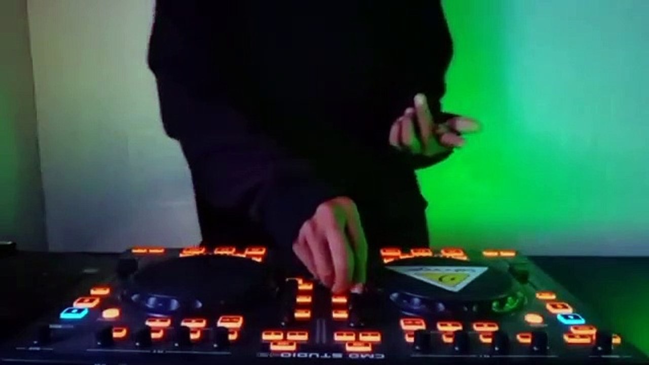 Dj Im Lady X Cukup Tau Tak Perlu Merayu || Dj Tiktok Terbaru 2021 Cukup Tau Tak Perlu Merayu