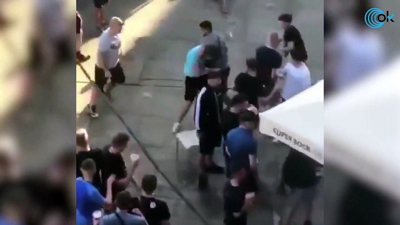 Brutales peleas entre los hooligans del Manches...