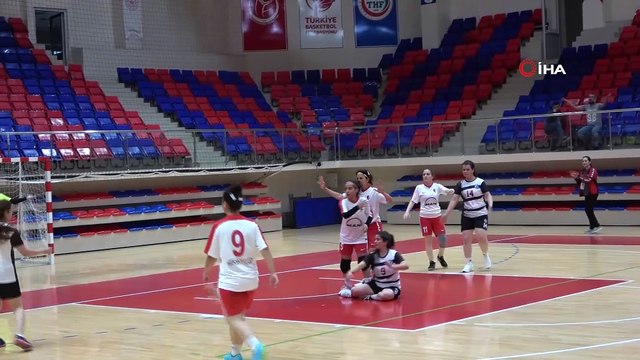 İşitme Engelliler Hentbol Kadınlar Türkiye Şampiyonası başladı