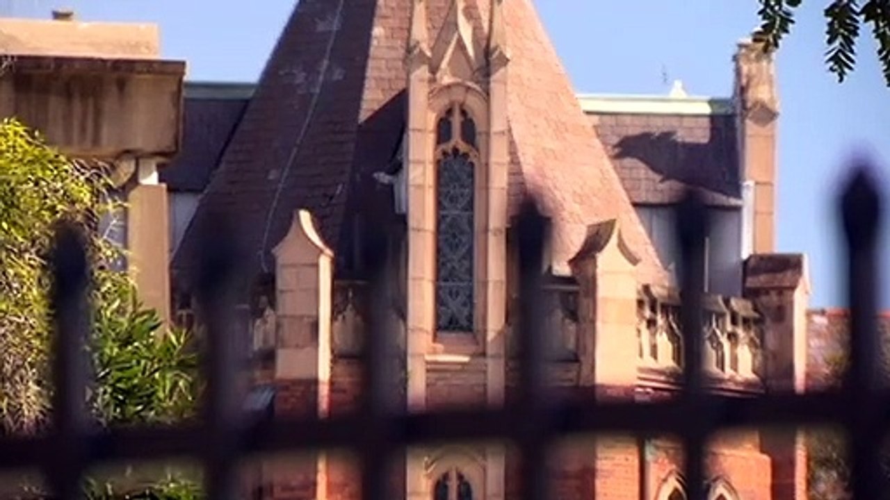 Fmr QLD student sues school for $30m
