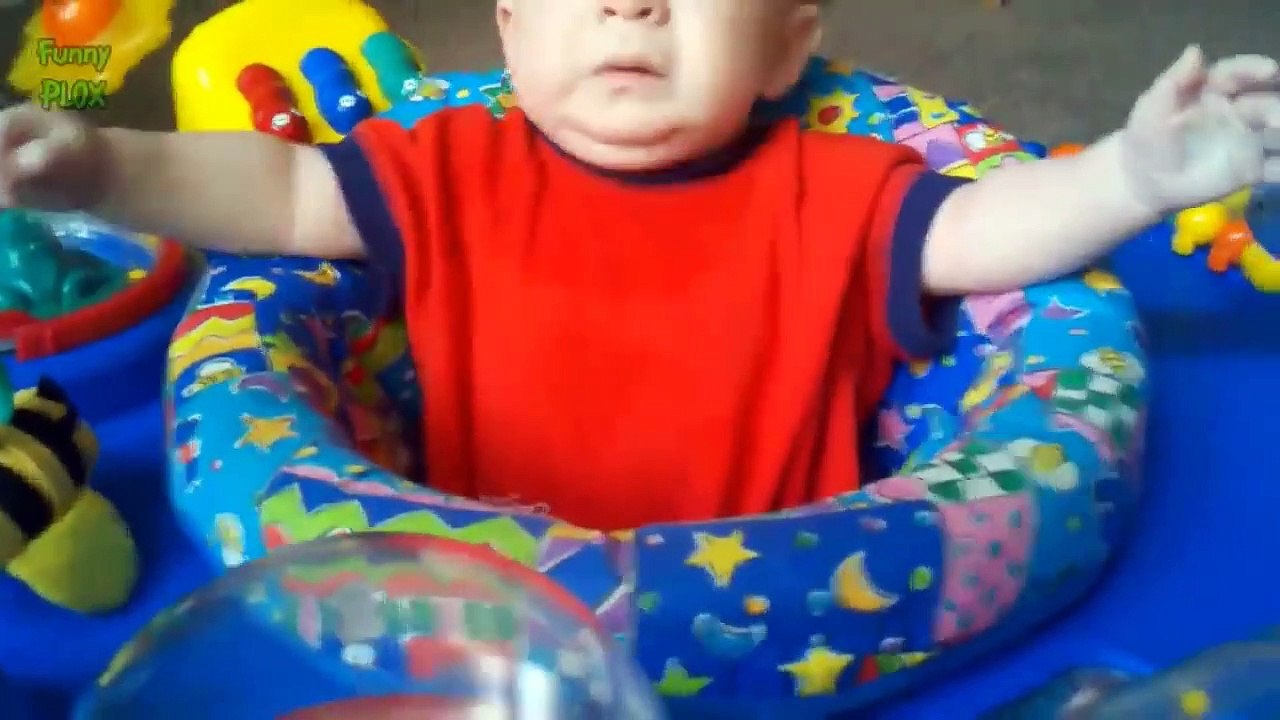 Funny Babies Scared Of Farts Compilation (2017)