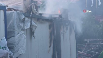 Son dakika: Küle dönen konteynerin bitişiğinde kalan işçiler ölümden döndü