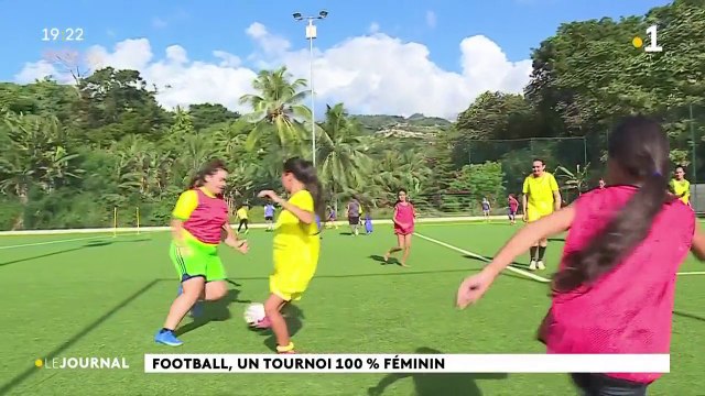 Football Tournoi 100 % féminin