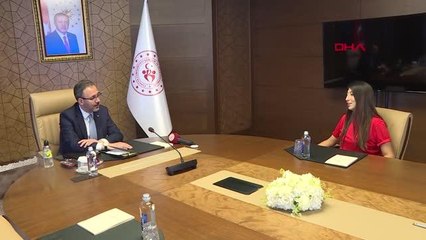 Son dakika haberi! SPOR Bakan Kasapoğlu, dünya rekortmeni Fatma Uruk'u kabul etti