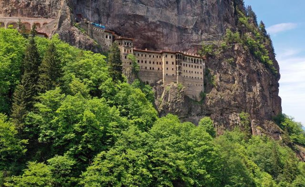 Sümela Manastırı'ndaki restorasyonun yüzde 80'i tamamlandı