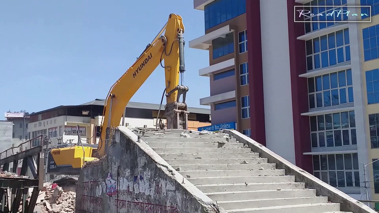 Hyundai Excavator Cutting The Sky Bridge Wall - Excavator work video || RoadPlan