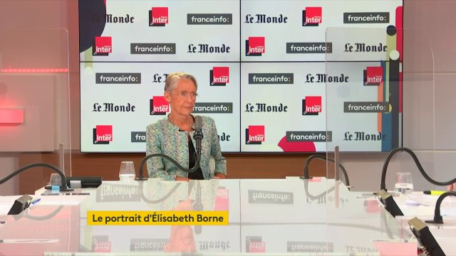 Elisabeth Borne, ministre méthodique mais pas politique ? Sa réaction après le portrait de Carine Becard : Faire de la politique, pour moi ça n'est pas faire parler de moi à tout prix. C'est s'engager pour porter des projets au service de mon pays