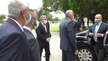 GÜMÜLCİNE - Dışişleri Bakanı Mevlüt Çavuşoğlu, Celâl Bayar Azınlık Okulu'nu ziyaret etti