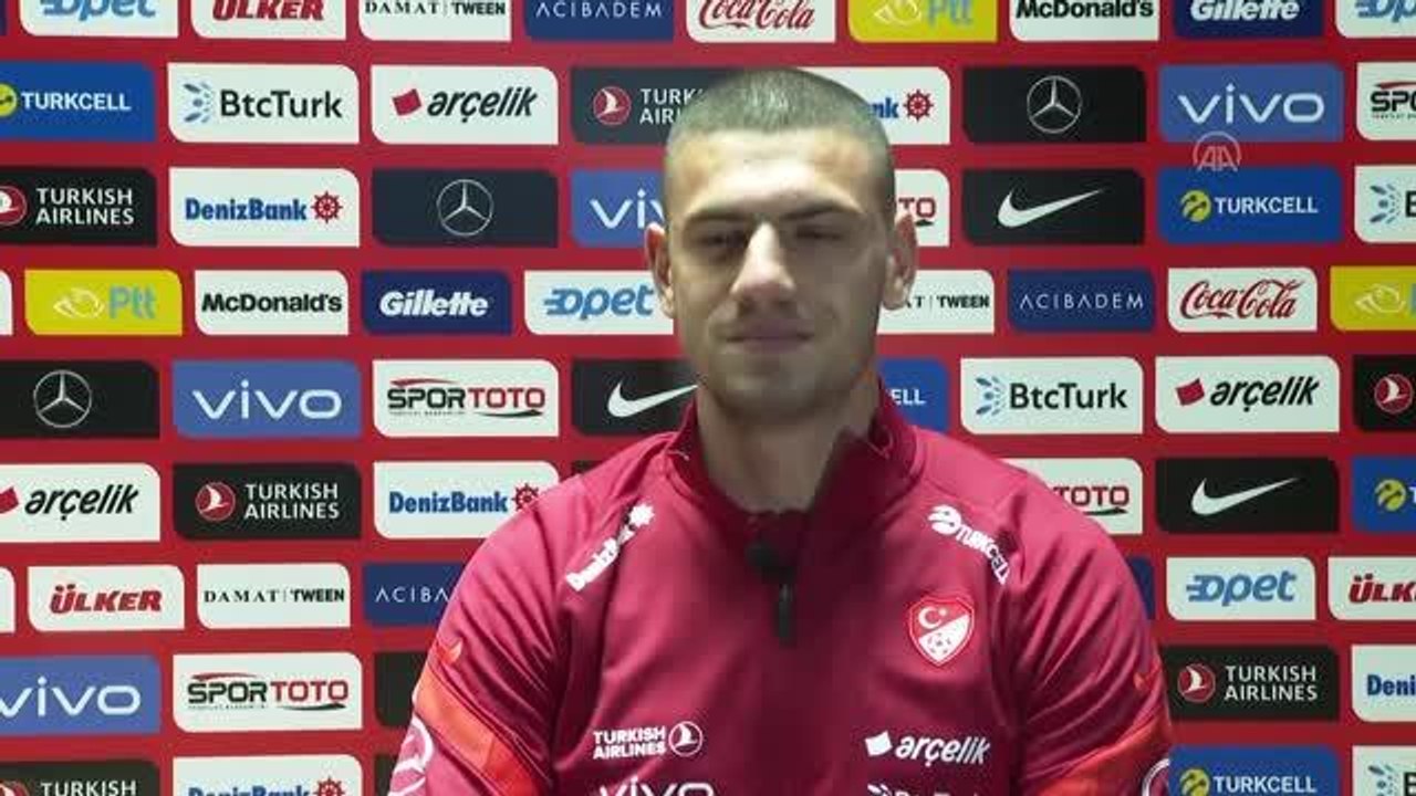 Milli futbolcu Merih Demiral: "İtalyan milli takımını analiz ediyoruz"