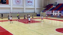İşitme Engelliler Kadınlar Hentbol Türkiye Şampiyonası devam ediyor