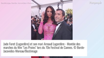 Jade Lagardère sexy : elle affole ses fans avec une combi en cuir à 4000 euros