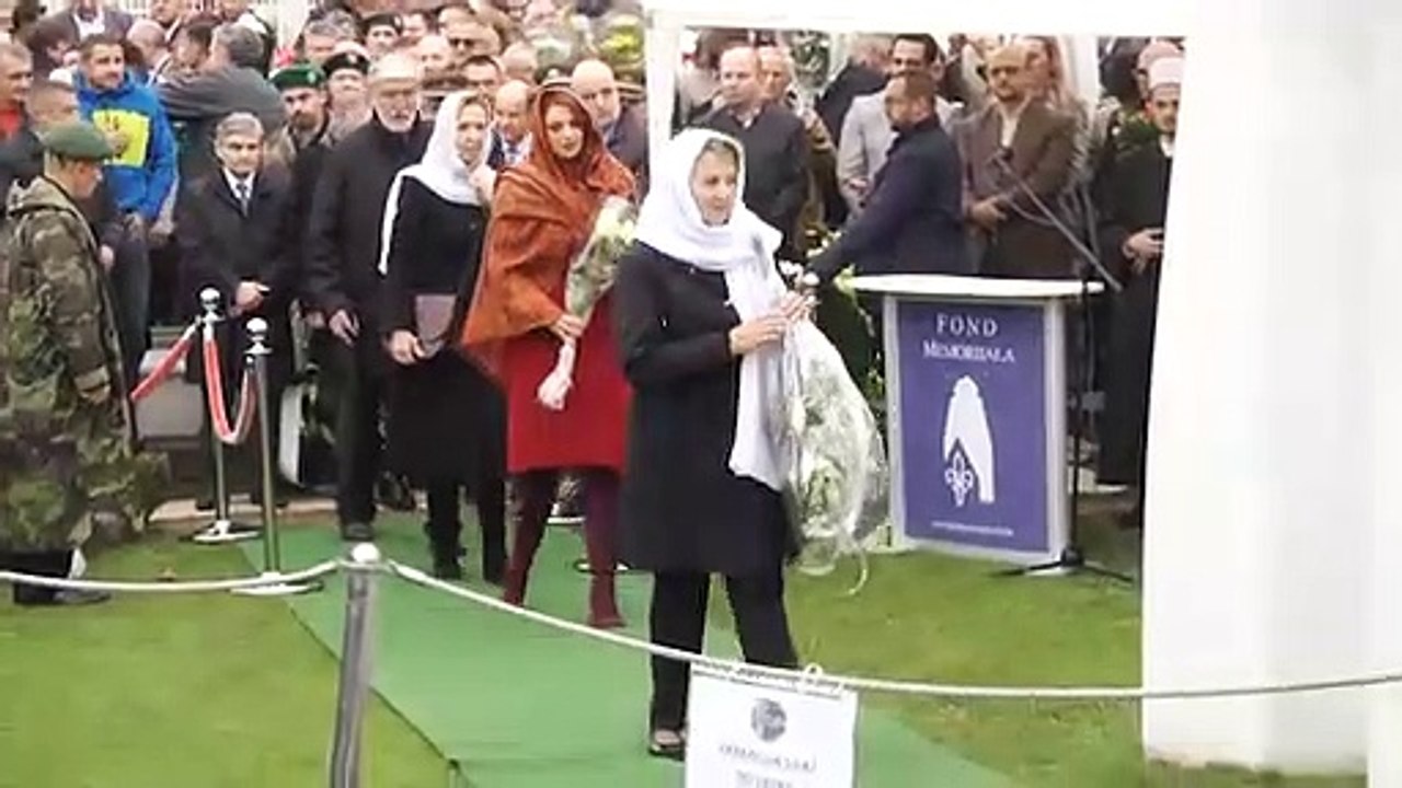 Bilge Kral Aliya, vefatının 13. yılında kabri başında anıldı