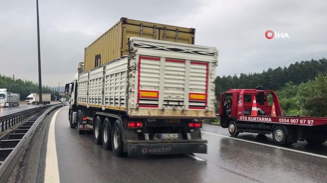 Feci kaza sebebiyle kapanan TEM’in Ankara istikameti trafiğe açıldı