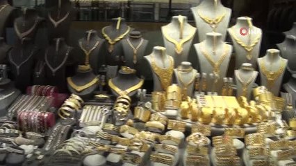 Kuyumculardan düğün yapacak çiftlere tavsiyeler