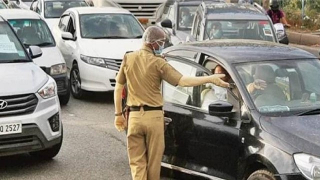 Delhi Unlock: Traffic jam witnessed, Watch ground report