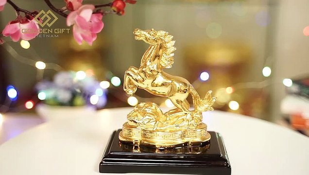 Tượng Ngựa Phong Thuỷ Mạ Vàng 24K - Golden Gift Việt Nam