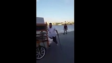 Zabıta 15 Temmuz gazisi sopalarla dövdü!