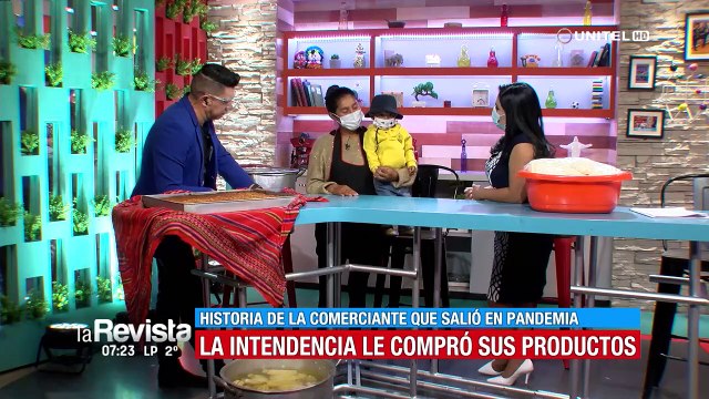 Intendencia de Cochabamba compró todo el producto que vendía una madre para que se pueda ir a casa