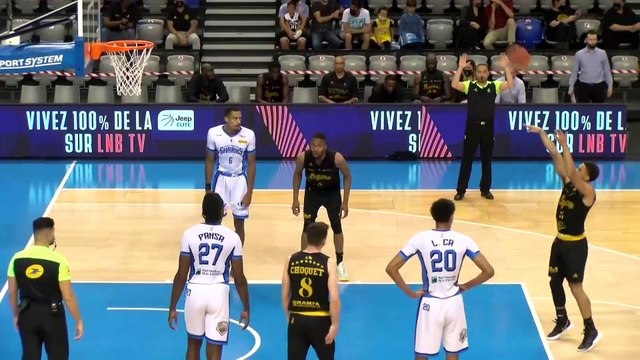 images maritima: les meilleurs moments du match entre les Sharks Antibes et les Byers de Fos