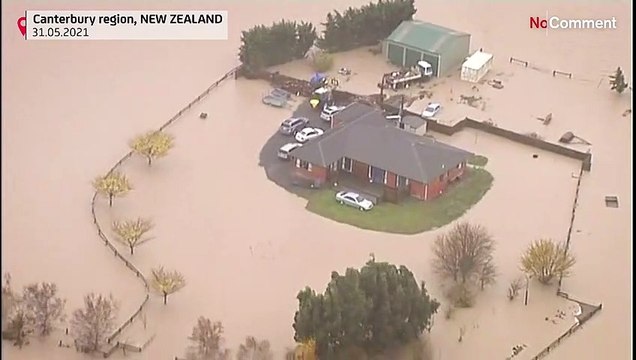 شاهد: بعد أن اجتاحت نيوزيلندا.. الفيضانات تجبر مئات العائلات على إخلاء منازلهم