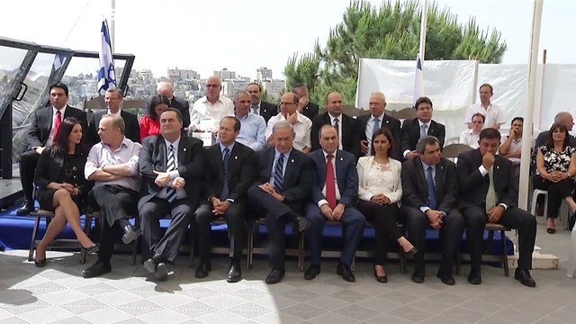 المعارضة الإسرائيلية تحاصر نتنياهو وزعيمها يتحدث عن عقبات قائمة أمام تشكيل ائتلاف حكومي